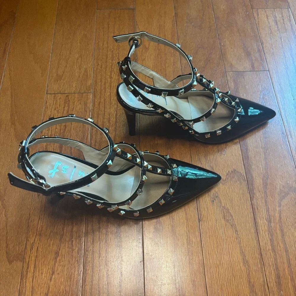 NIB $218 fs / ny Elodie black patent leather pump with studs size 7.5 - Picture 3 of 8